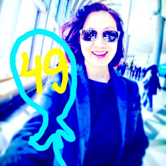 Meet your Posher, Mina - Picture 2 of 3